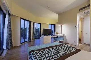 Lago Hotel Hotell