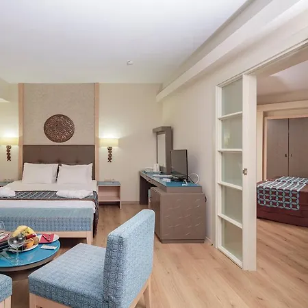 Lago Hotel 5* 锡德